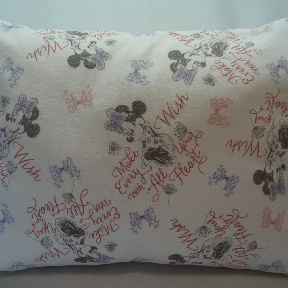 Minnie "Make Every Wish" Travel Pillow